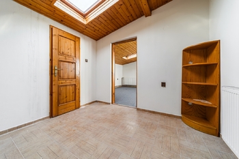 Prodej obchodních prostor 170 m², Dětmarovice