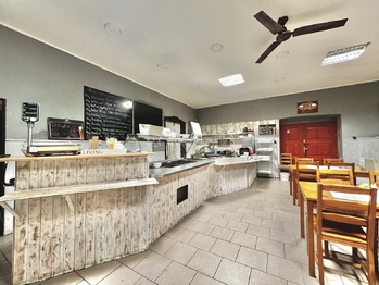 Pronájem restaurace 150 m², Turnov