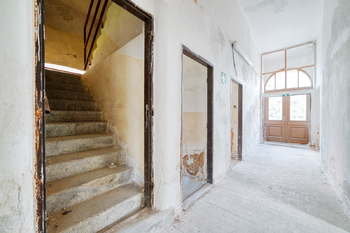 Prodej obchodních prostor 660 m², Plzeň