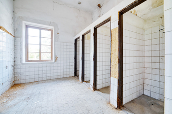 Prodej obchodních prostor 660 m², Plzeň