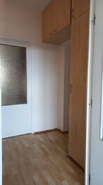 Pronájem bytu 2+1 v osobním vlastnictví 56 m², Adamov