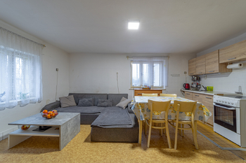 Prodej domu 190 m², Svébohov