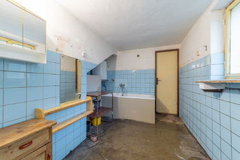 Prodej domu 190 m², Svébohov