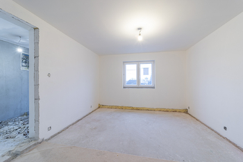 Prodej domu 190 m², Svébohov