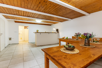 1PP, spol. místnost - Prodej chaty / chalupy 200 m², Borovany