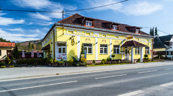 Prodej apartmánu 818 m², Karolinka