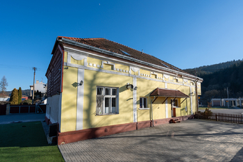 Prodej apartmánu 818 m², Karolinka