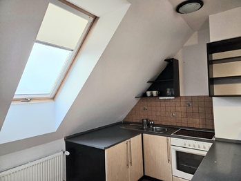 Prodej bytu 2+kk v osobním vlastnictví 45 m², Jesenice