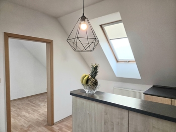 Prodej bytu 2+kk v osobním vlastnictví 45 m², Jesenice