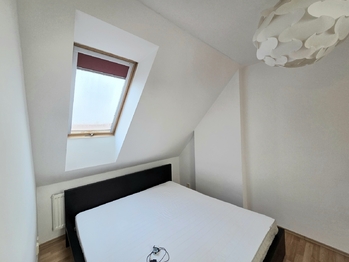 Prodej bytu 2+kk v osobním vlastnictví 45 m², Jesenice