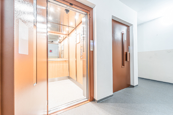 Prodej bytu 1+kk v osobním vlastnictví 34 m², Kladno