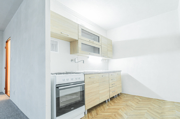 Prodej bytu 1+kk v osobním vlastnictví 34 m², Kladno