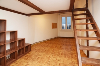 Pronájem bytu 2+1 v osobním vlastnictví 56 m², Praha 8 - Libeň