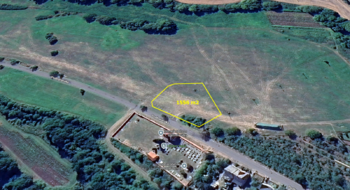 Prodej pozemku 1556 m², Valeč