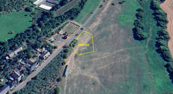 Prodej pozemku 1556 m², Valeč