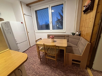 Pronájem bytu 3+1 v osobním vlastnictví 80 m², Hluk