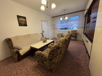 Pronájem bytu 3+1 v osobním vlastnictví 80 m², Hluk