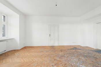 Prodej bytu 3+1 v osobním vlastnictví 99 m², Praha 5 - Smíchov