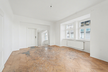 Prodej bytu 3+1 v osobním vlastnictví 99 m², Praha 5 - Smíchov