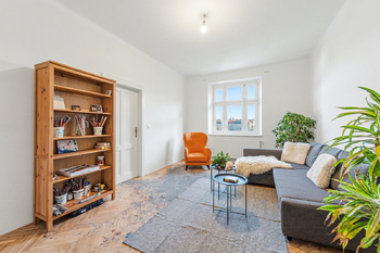 Prodej bytu 3+1 v osobním vlastnictví 99 m², Praha 5 - Smíchov
