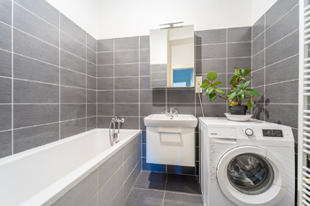 Prodej bytu 3+1 v osobním vlastnictví 99 m², Praha 5 - Smíchov