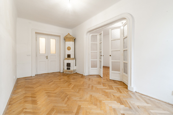 Prodej bytu 3+kk v osobním vlastnictví 75 m², Praha 5 - Smíchov