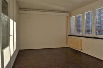 Prodej bytu 2+1 v osobním vlastnictví 56 m², Hradec Králové