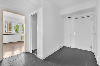 Prodej bytu 2+1 v osobním vlastnictví 56 m², Hradec Králové
