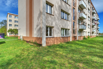 Prodej bytu 2+1 v osobním vlastnictví 56 m², Hradec Králové