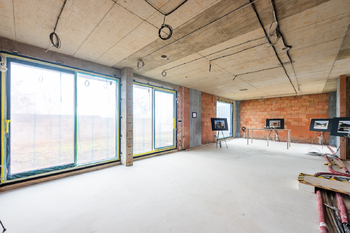 Společenský prostor - Prodej domu 510 m², Praha 5 - Velká Chuchle