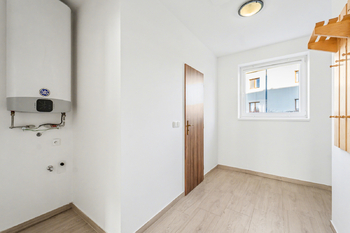 Pronájem bytu 1+kk v osobním vlastnictví 29 m², Škvorec