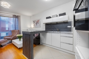 Prodej bytu 3+kk v osobním vlastnictví 80 m², Praha 5 - Zličín