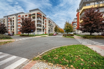 Prodej bytu 3+kk v osobním vlastnictví 80 m², Praha 5 - Zličín