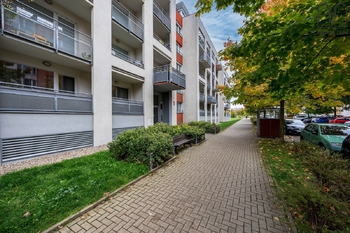 Prodej bytu 3+kk v osobním vlastnictví 80 m², Praha 5 - Zličín