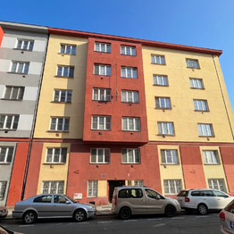 Prodej bytu 1+1 v osobním vlastnictví 55 m², Praha 7 - Holešovice