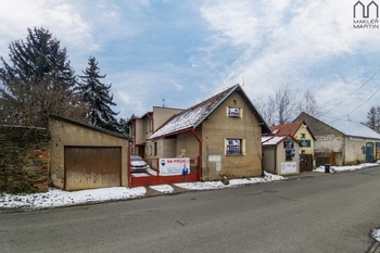 Prodej pozemku 2352 m², Jesenice