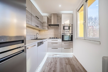 Prodej bytu 3+1 v osobním vlastnictví 75 m², Karviná