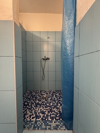 Pronájem výrobních prostor 2322 m², Věžky