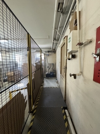 Pronájem výrobních prostor 2322 m², Věžky