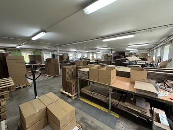 Pronájem výrobních prostor 2322 m², Věžky