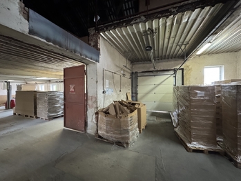 Pronájem výrobních prostor 2322 m², Věžky
