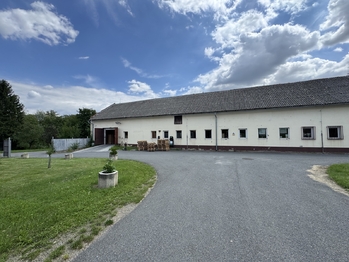 Pronájem výrobních prostor 2322 m², Věžky