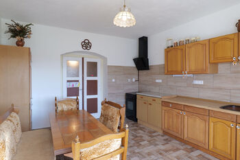 Čp. 1 - kuchyně - Prodej zemědělského objektu 251 m², Staré Sedlo