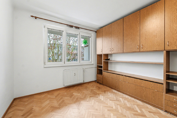 Pronájem bytu 2+1 v družstevním vlastnictví 60 m², Český Brod