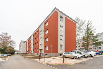 Pronájem bytu 2+1 v družstevním vlastnictví 60 m², Český Brod