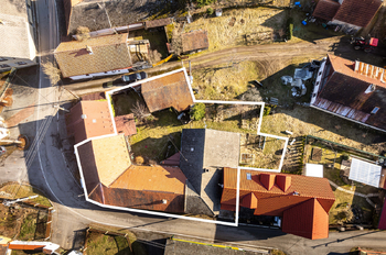 Chalupa se stodolou a dřevníkem - Prodej chaty / chalupy 153 m², Vacovice