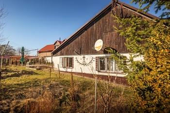 Zahrada za domem - Prodej chaty / chalupy 153 m², Vacovice