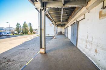 Pronájem skladovacích prostor 436 m², Praha 9 - Horní Počernice