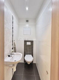 WC - Pronájem bytu 2+kk v osobním vlastnictví 62 m², Benešov