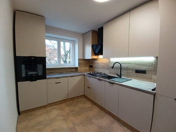 Prodej bytu 2+1 v družstevním vlastnictví 56 m², Teplice